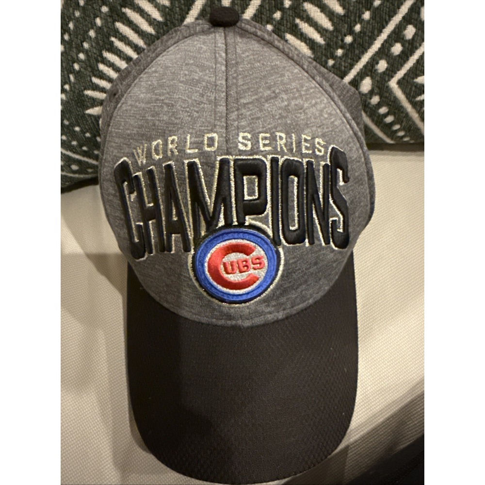 Chicago Cubs New Era 2016 World Series Locker Room On Field 39THIRTY Flex Hat